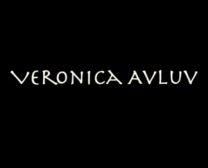 Veronica Avluv Et Vittorio Semblent Incroyables Dans Des Collants Roses, Tout En Se Préparant À Se Faire Gémir.