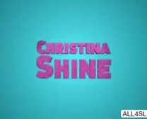 Christina Shine Egy Nagy Titted Barna, Aki Szereti A Szikla Kemény Húsos Botot.