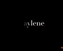 Raylene Ist Ein Vollbusige Blonde Küken, Das Von Ihrem Massagetherapeuten Hart Gefickt Wurde.