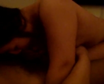 Areak Foi Convidado A Se Masturbar Na Cama Com Seus Burros
