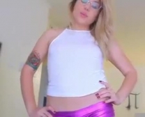 Sexy Rubia Erótica Jugando Con Su Coño Sexy