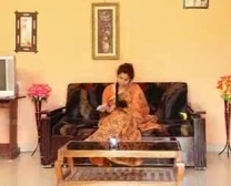 Desi Bhabhi Bindu Sesso Caldo Con Amante