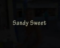 Doce Sandy Petite Sex Toy.