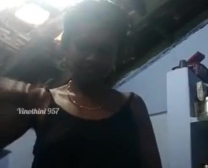 Tamilska Dziewczyna W Łazience Masturbuje Zbliżenie I Palce Bawić Się Hd