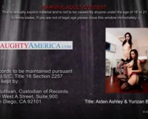 Naughty Coed Ashley James Ma Interracial Seks Analny Z Doświadczonym Facetem, Podczas Gdy Mając Trójkąt