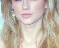 Taylor Swift Nad Schönheit Spielt Mit Ihrer Muschi