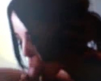 Chica Cachonda, Paige Se Masturba En El Patio Trasero, Mientras Su Novio La Está Esperando.