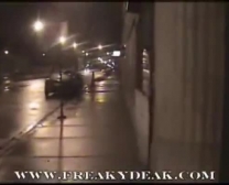 فريكيداك-بلاكي الوليدة غيتو الموحلة ضخمة وقحة واجهت في الشوارع في 02:00.