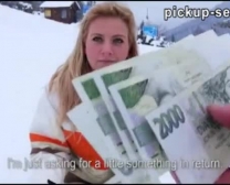 Onervaren Blonde Tsjechische Chick Nathaly Teges Boinked Voor Geld