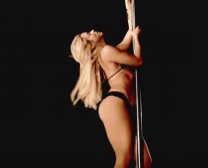 Video Prohibido De Shakira 2015