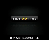 Brazzers Mutter Name